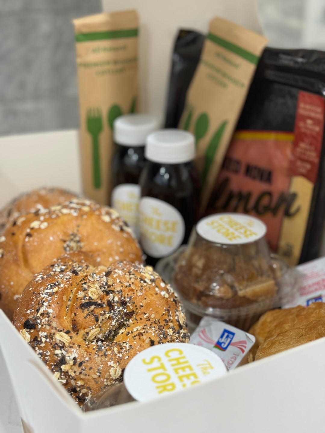 Breakfast in a box (Feeds 2-3 people) **Order 2 days in advance**